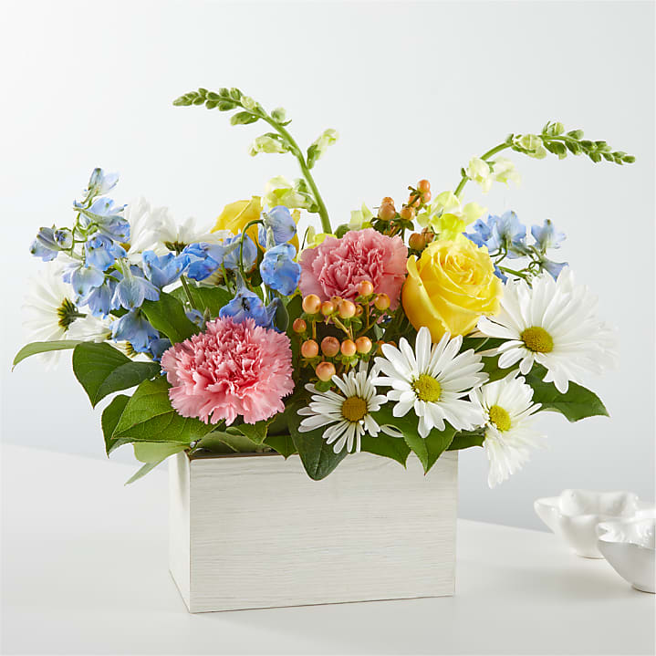 product image for Sun Salutation Box Bouquet