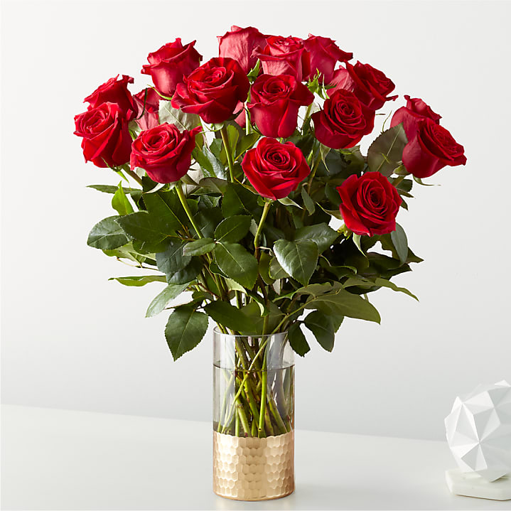 product image for Classic Love Red Rose Bouquet